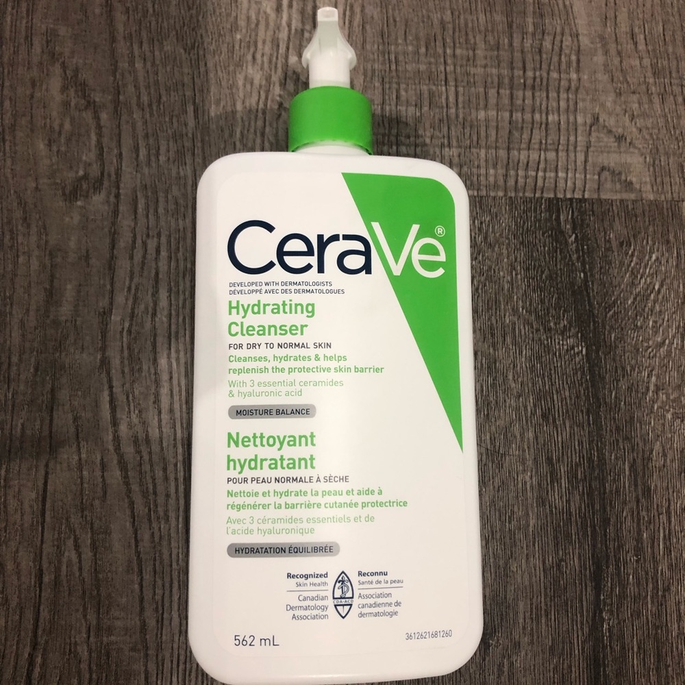 Cerave Hydrating Cleanser